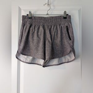 Lululemon Women’s Tracker V 4” Heather Lux Lined Shorts Size 8